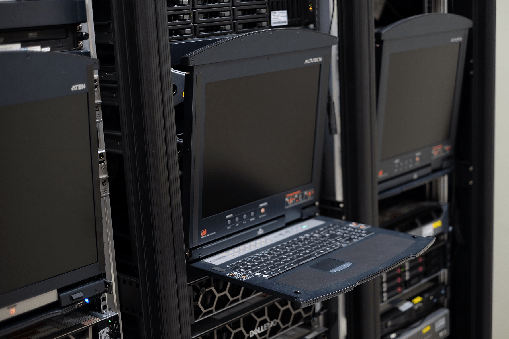 Three Reasons to Invest in an Advanced LCD KVM ATEN Corporate